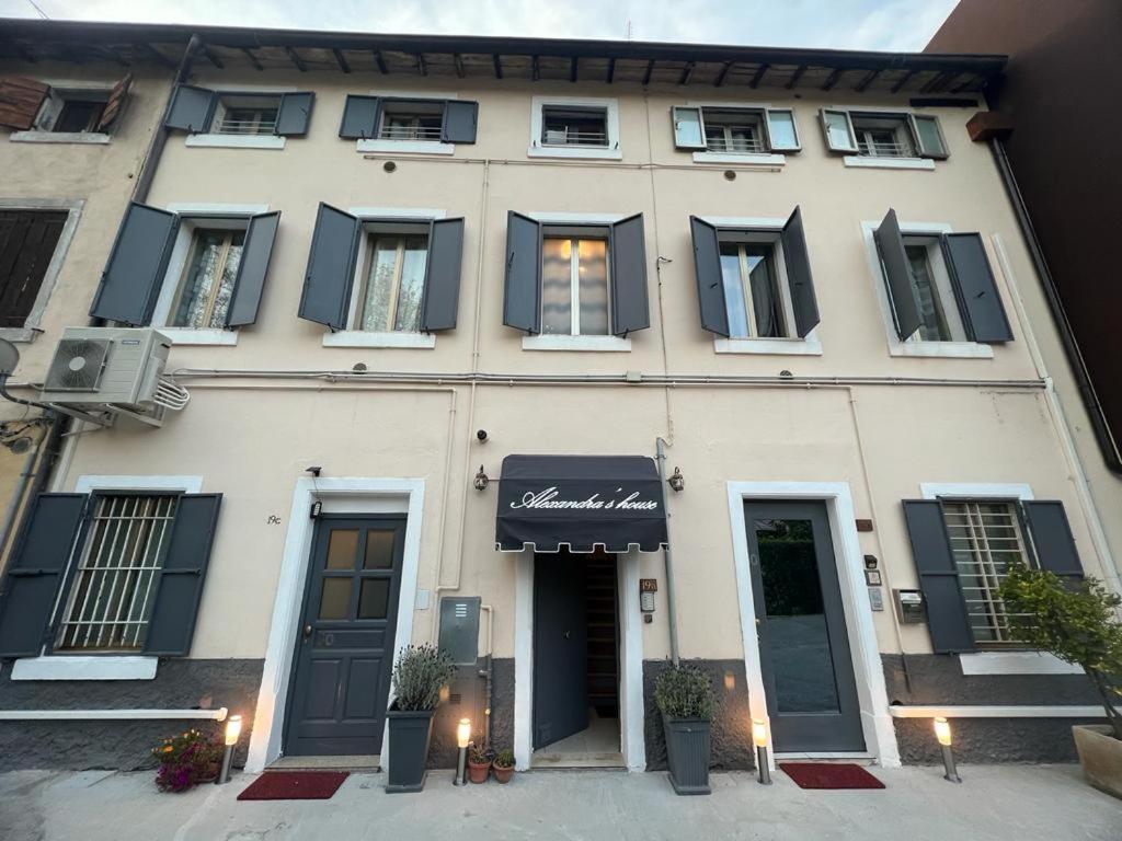 Alexandra'S House Apartment Verona Ngoại thất bức ảnh