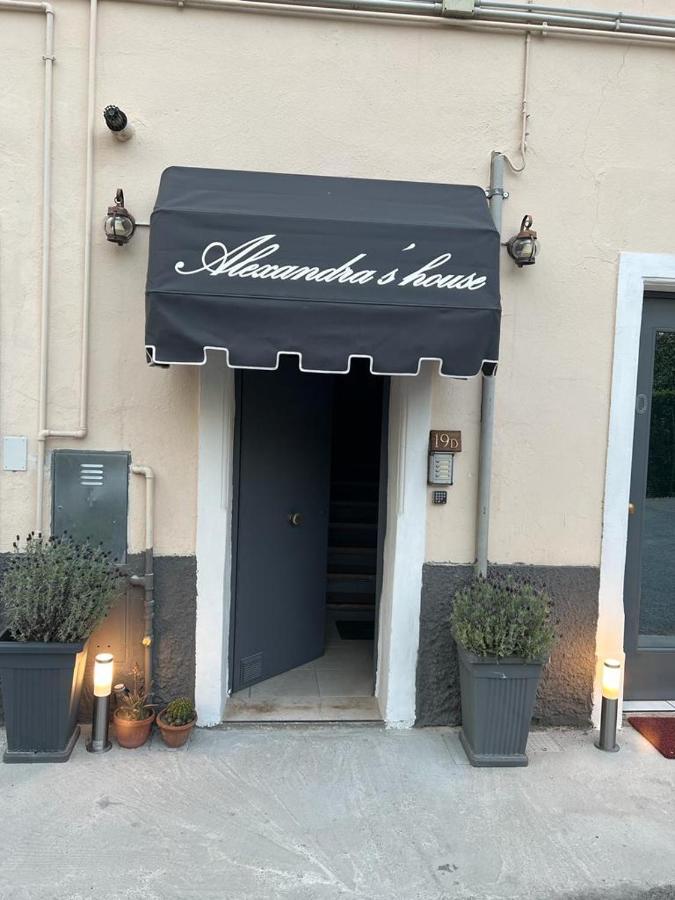 Alexandra'S House Apartment Verona Ngoại thất bức ảnh